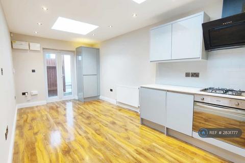 undefined, Mitcham Lane, London, SW16