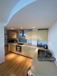 2 bedroom flat to rent, Westminster Bridge Road, London, SE1