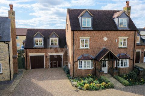 Cuckoo Hill Rise, Hanslope, Milton Keynes, MK19