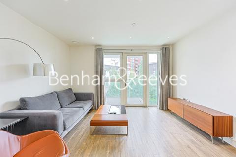 2 bedroom apartment to rent, Brent House, Nine Elms SW8