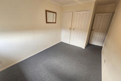 2 bedroom flat to rent, Roseholme, Maidstone, ME16