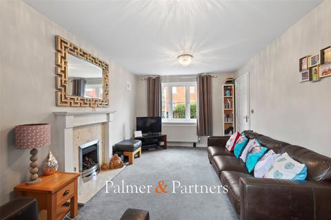 4 bedroom link detached house for sale, Secundus Drive, Colchester, Essex, CO2