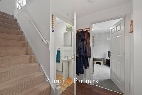 4 bedroom link detached house for sale, Secundus Drive, Colchester, Essex, CO2