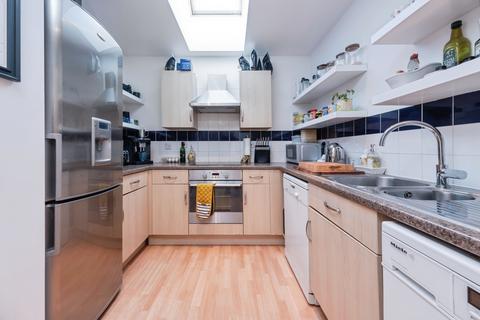 2 bedroom apartment for sale, Felsted, Caldecotte, Milton Keynes, MK7
