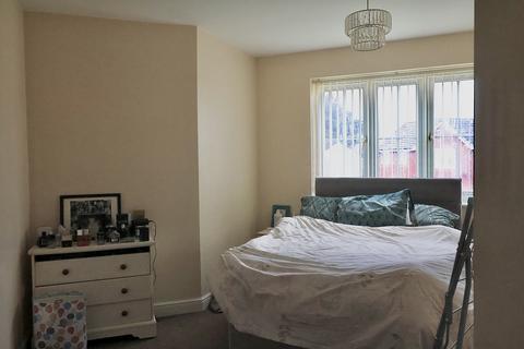 2 bedroom flat for sale, Overton Close, Liverpool L32