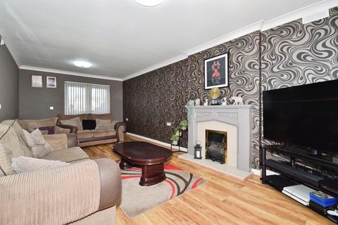 4 bedroom detached house for sale, Fludes Court, Oadby, Leicester