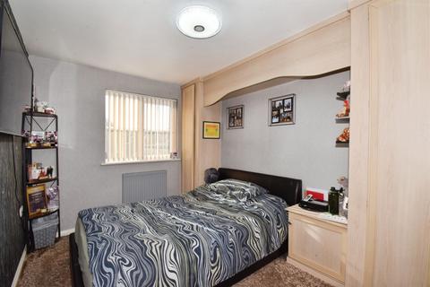 4 bedroom detached house for sale, Fludes Court, Oadby, Leicester