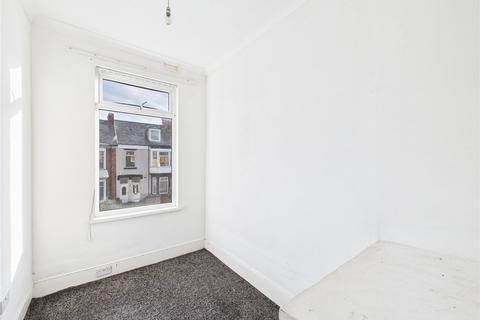 3 bedroom flat for sale, Stanhope Road, South Shields NE33