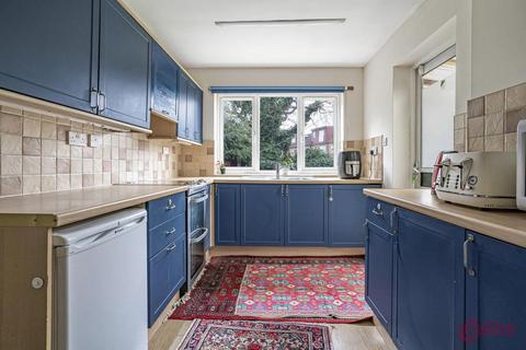 3 bedroom house for sale, Farndale Avenue, N13