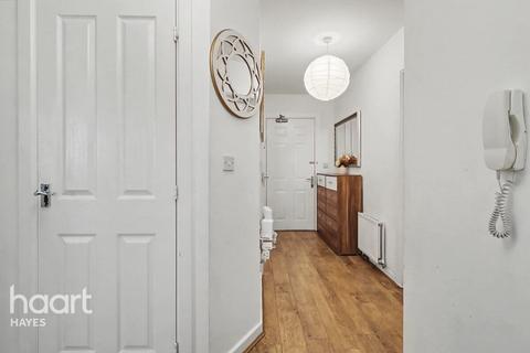 2 bedroom apartment for sale, Taywood Road, NORTHOLT