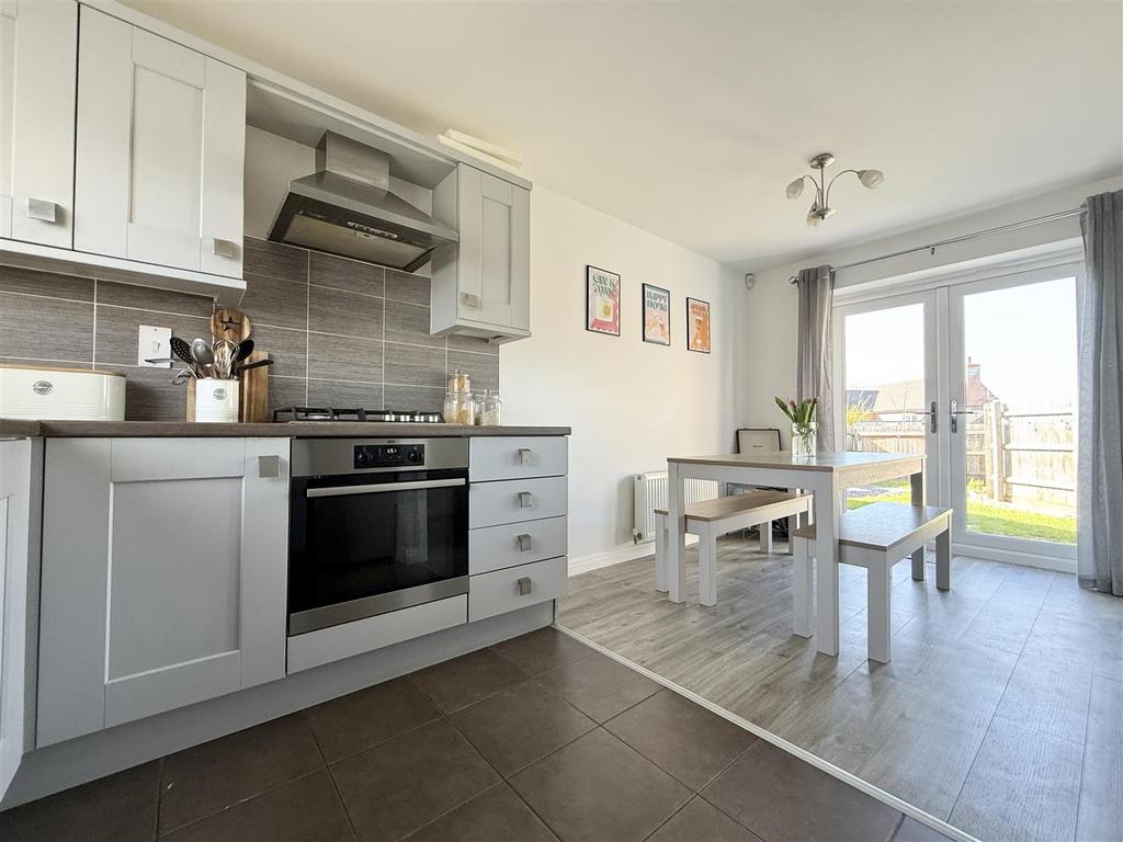 Dining Kitchen