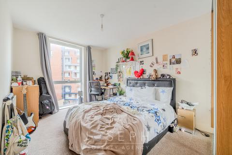 1 bedroom apartment for sale, Barnard Square, Leven Court, IP2