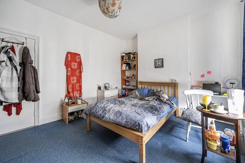 5 bedroom terraced house to rent, Viaduct Road, East Sussex BN1