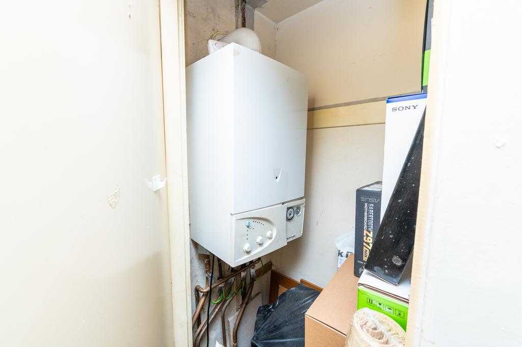 Utility room, utility