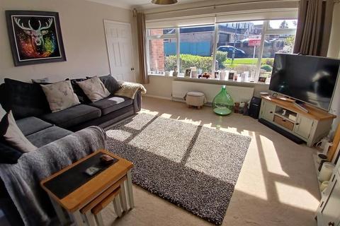 3 bedroom detached house for sale, Rydal Avenue, St Nicolas Park, Nuneaton,