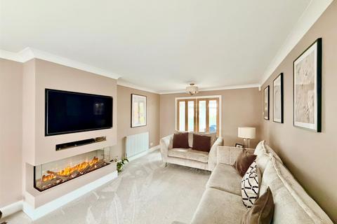 4 bedroom house for sale, Brookwood Road, Plymouth PL9