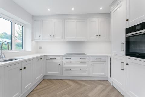 3 bedroom bungalow for sale, Archbury Walk, Ascot, SL5