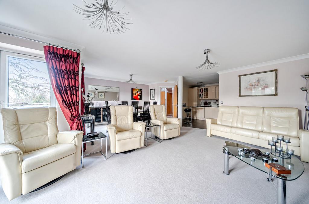 Harrogate Road, Moortown, Leeds, LS17 - View 3