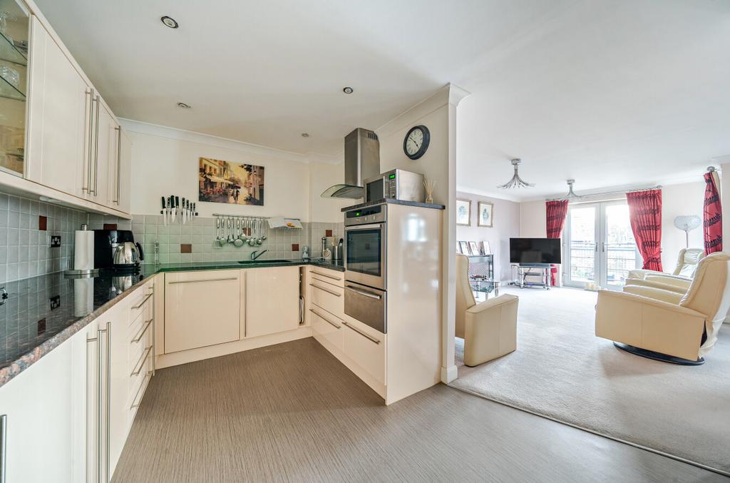 Harrogate Road, Moortown, Leeds, LS17 - More