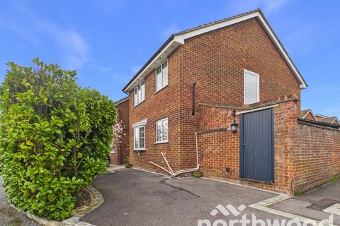 undefined, Viburnum Close, Ashford, Ashford, TN23