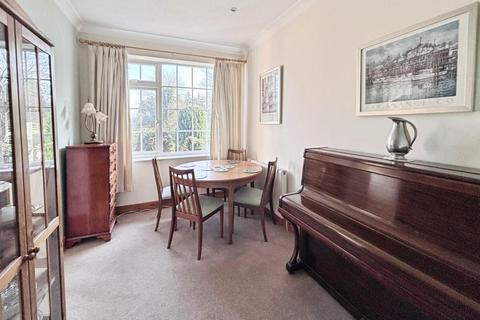 undefined, Bell Lane, Snitterfield, Stratford-upon-Avon