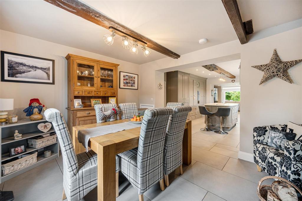 Breakfast room