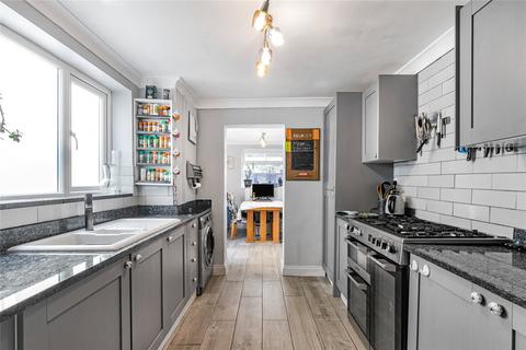 3 bedroom terraced house for sale, Upper Wickham Lane, Welling, Kent, DA16