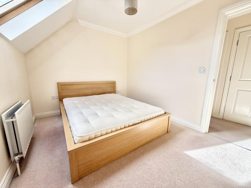 Main Bed