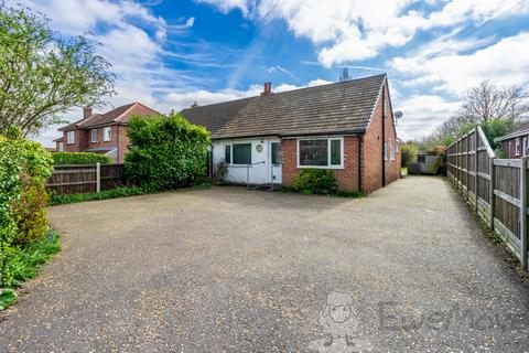 4 bedroom bungalow for sale, Browick Road, Wymondham, Norfolk, NR18