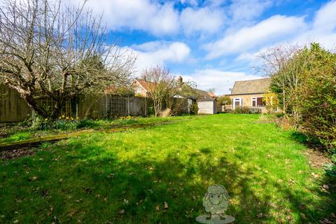 4 bedroom bungalow for sale, Browick Road, Wymondham, Norfolk, NR18