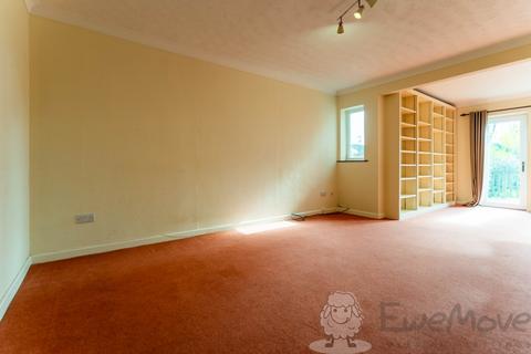 4 bedroom bungalow for sale, Browick Road, Wymondham, Norfolk, NR18