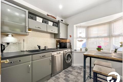 3 bedroom semi-detached house for sale, Cormorant Road, Iwade, Sittingbourne, Kent, ME9