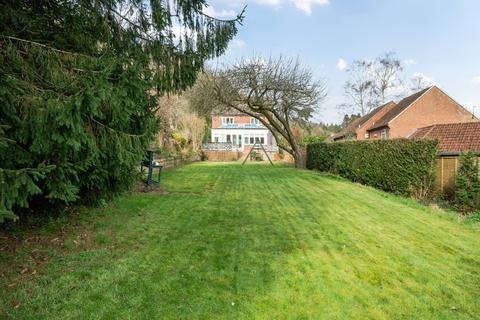 undefined, Woolmer Hill Road, Haslemere, GU27