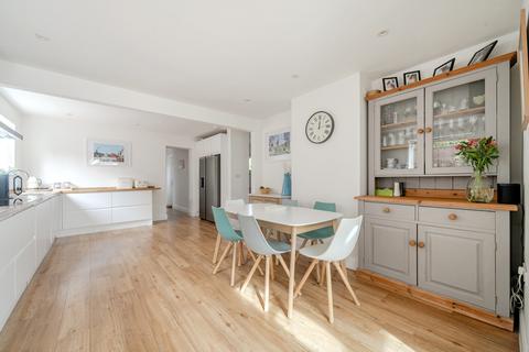 undefined, Woolmer Hill Road, Haslemere, GU27