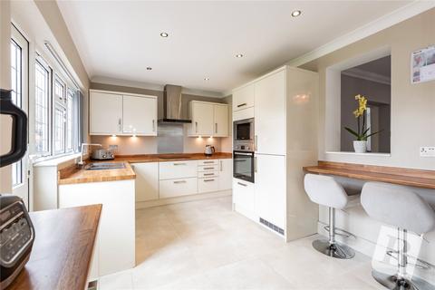undefined, Chestnut Avenue, Hornchurch, RM12