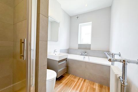 2 bedroom apartment to rent, Pittville Circus, Cheltenham GL52 2PX