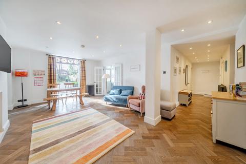 undefined, Lee Terrace, London