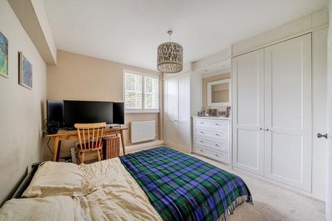 undefined, Lee Terrace, London