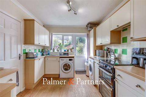 3 bedroom terraced house for sale, Colley Road, Essex CM2