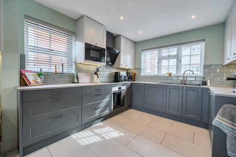 undefined, Lower Mount Street, Fleet, Hampshire, GU51