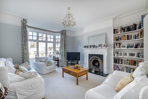 undefined, King Edwards Grove, Teddington, TW11