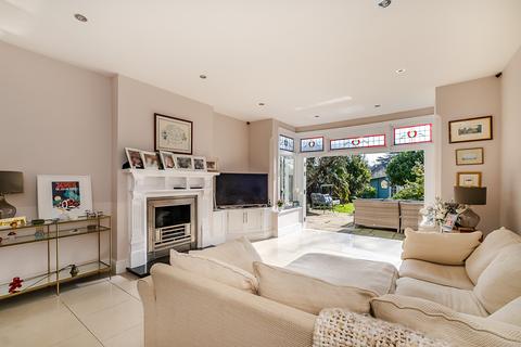 undefined, King Edwards Grove, Teddington, TW11