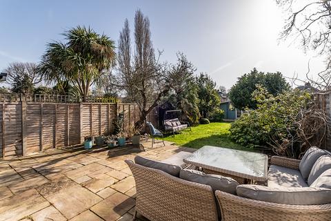 undefined, King Edwards Grove, Teddington, TW11