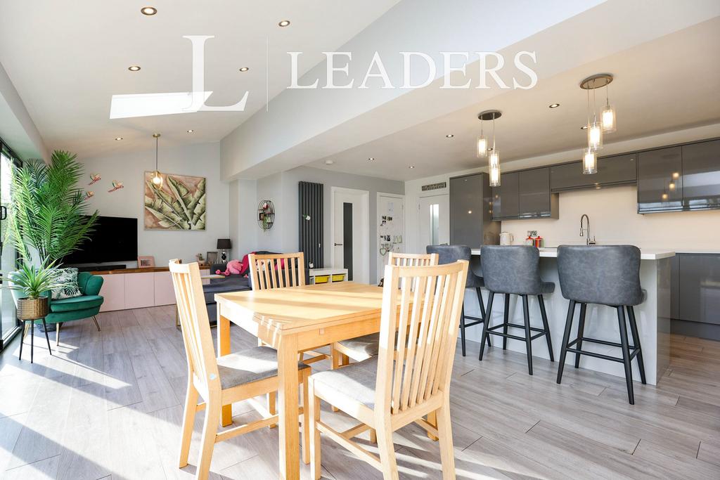 Open plan viewing