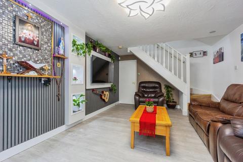 3 bedroom semi-detached house for sale, Rissington Avenue, Manchester, Greater Manchester, M23