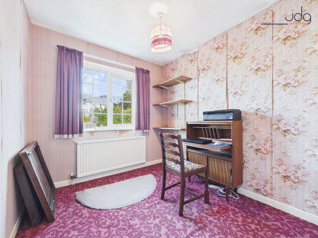 Single Bedroom 2