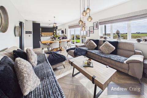 5 bedroom detached house for sale, Range View, Whitburn