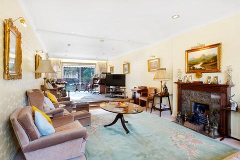 5 bedroom detached house for sale, Cedars Close, Hendon, NW4