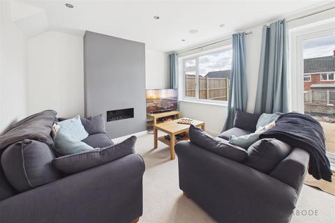 3 bedroom semi-detached house for sale, Donington Drive, Ashby-De-La-Zouch LE65