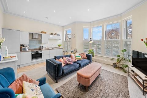 undefined, East Parade, Harrogate, HG1